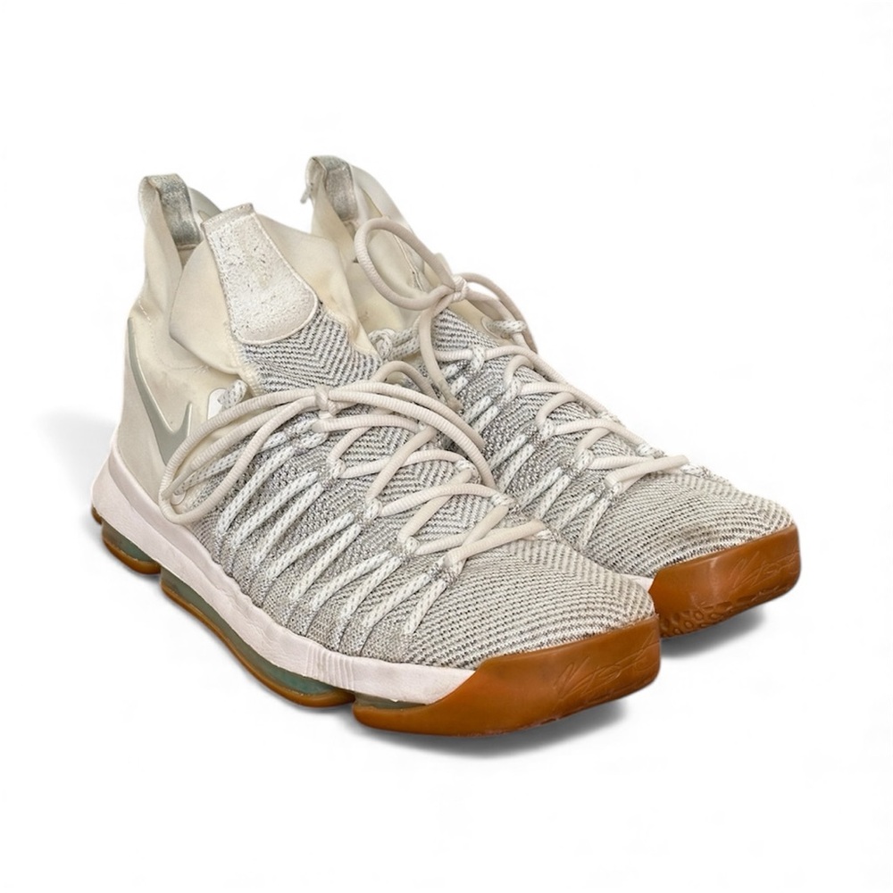 Nike Kevin Durant Men's White Athletic Shoes